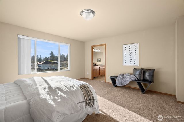 629 Shirehill Street, Bremerton, WA 98310