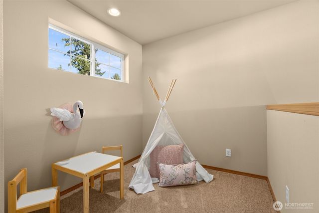 629 Shirehill Street, Bremerton, WA 98310