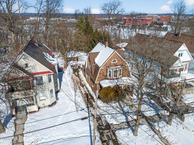 1617 Campbell Avenue, Schenectady, NY 12306