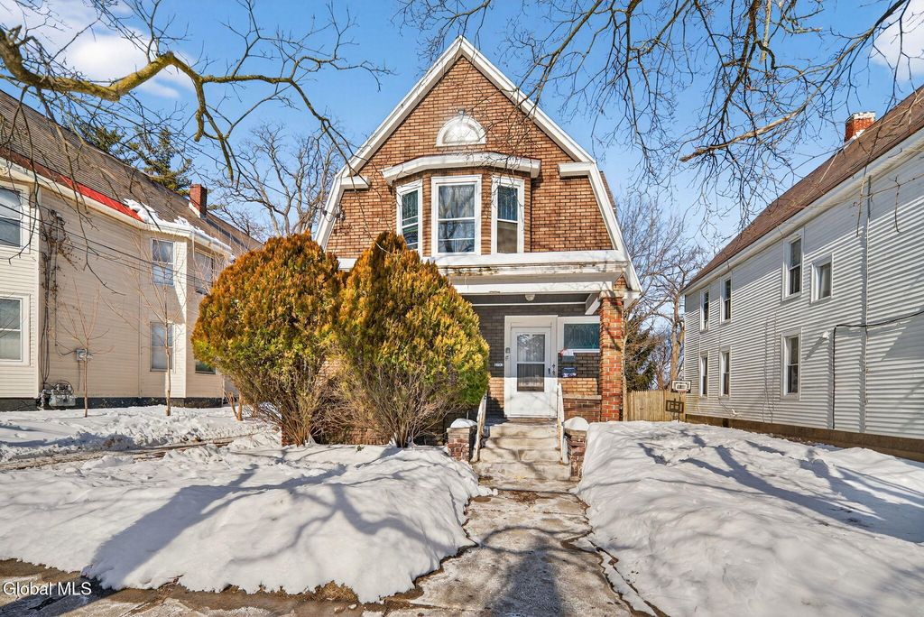 1617 Campbell Avenue, Schenectady, NY 12306