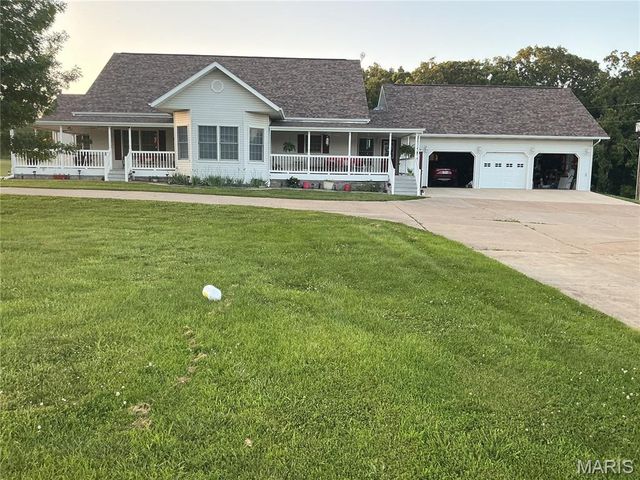 11996 County Road 3290, Rolla, MO 65401