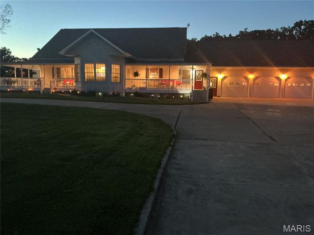 11996 County Road 3290, Rolla, MO 65401