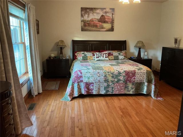 11996 County Road 3290, Rolla, MO 65401