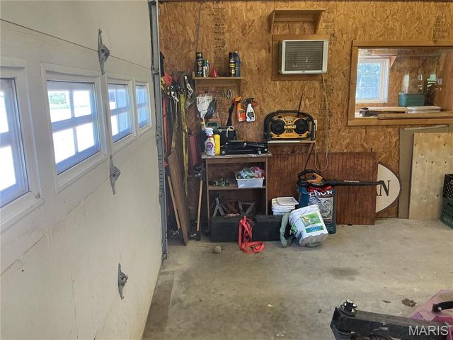 11996 County Road 3290, Rolla, MO 65401