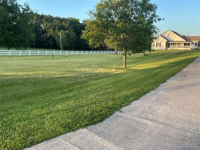 11996 County Road 3290, Rolla, MO 65401