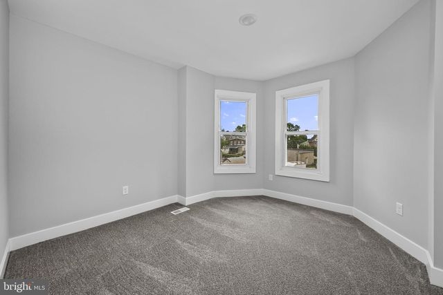 316 WALNUT ST, Royersford, PA 19468