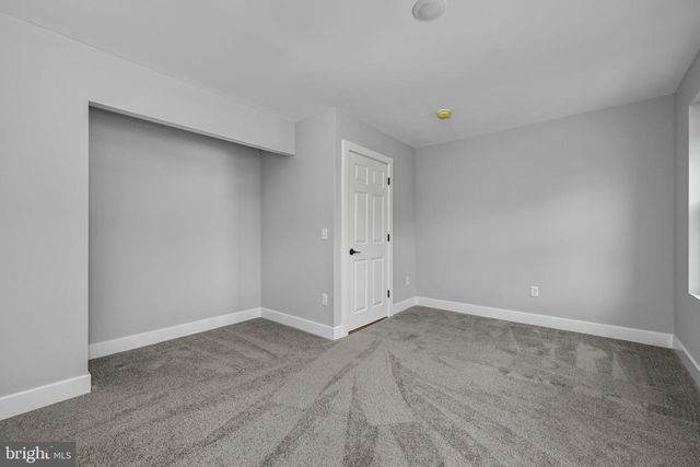 316 WALNUT ST, Royersford, PA 19468