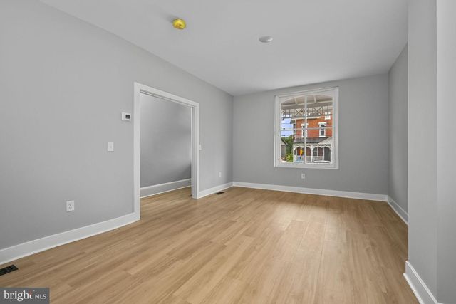 316 WALNUT ST, Royersford, PA 19468