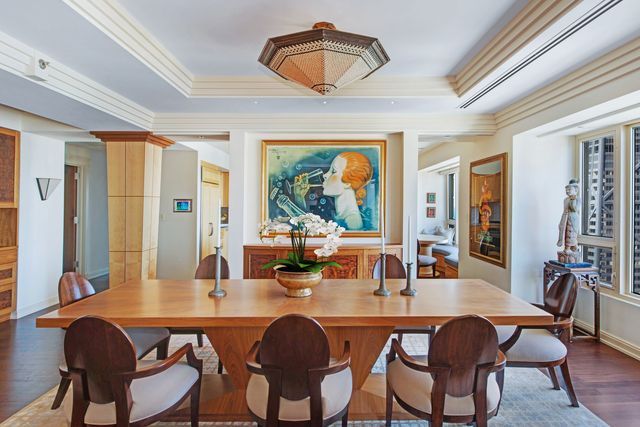 800 N MICHIGAN Avenue 4201, Chicago, IL 60611