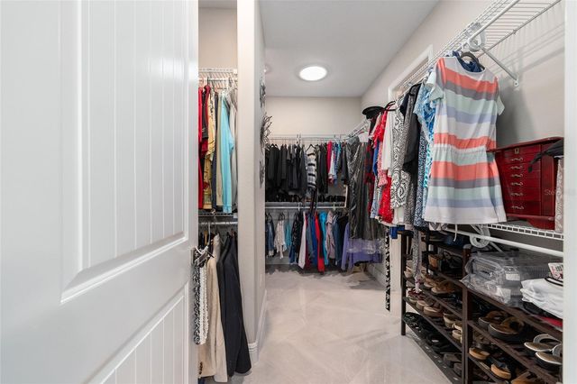 8003 SW 95TH COURT, Ocala, FL 34481