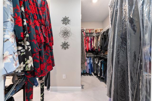 8003 SW 95TH COURT, Ocala, FL 34481