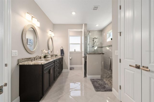 8003 SW 95TH COURT, Ocala, FL 34481