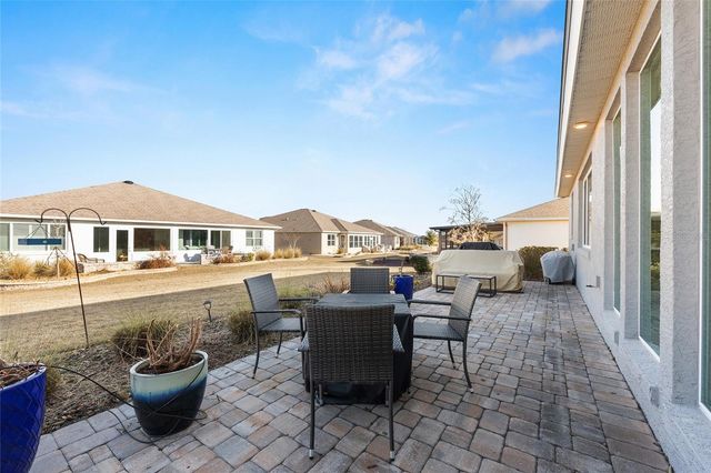 8003 SW 95TH COURT, Ocala, FL 34481