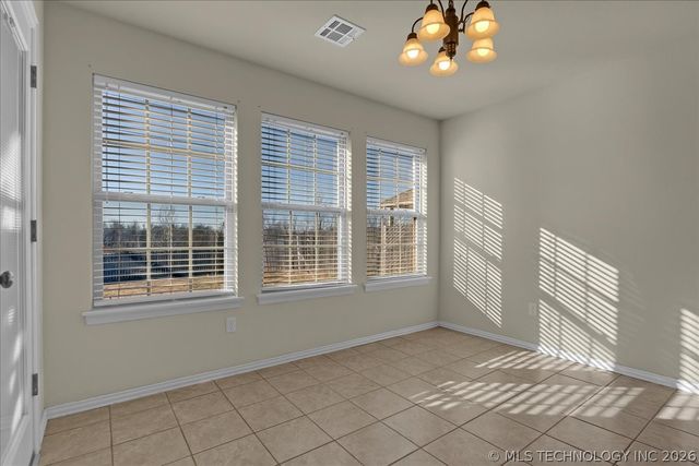 2405 W Quinton Street, Broken Arrow, OK 74011