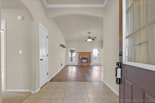 2405 W Quinton Street, Broken Arrow, OK 74011