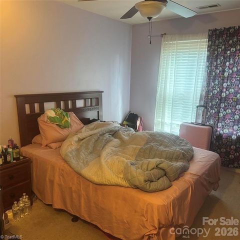 8010 Painted Pony Court, Charlotte, NC 28269