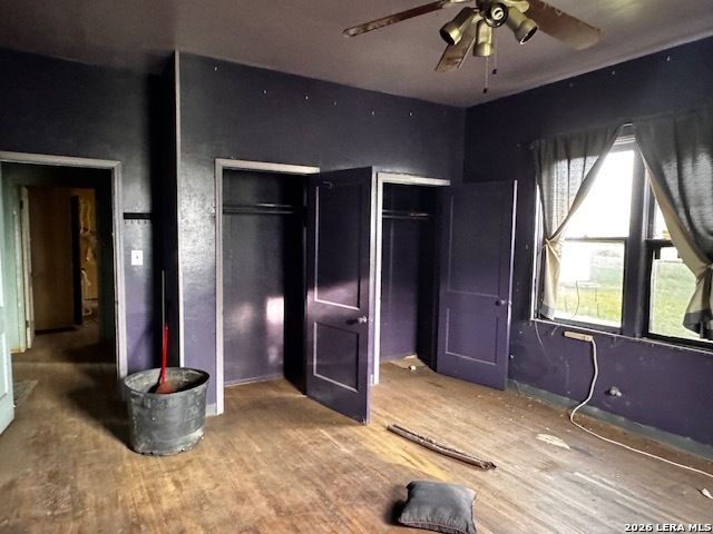 1115 County Road 669, Devine, TX 78016