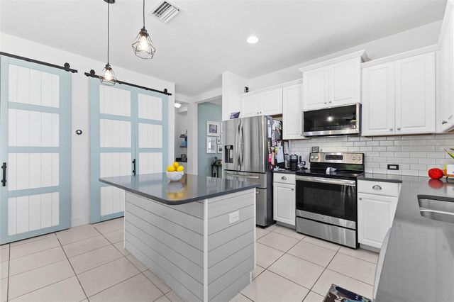 1316 THORNBURY DRIVE, Parrish, FL 34219