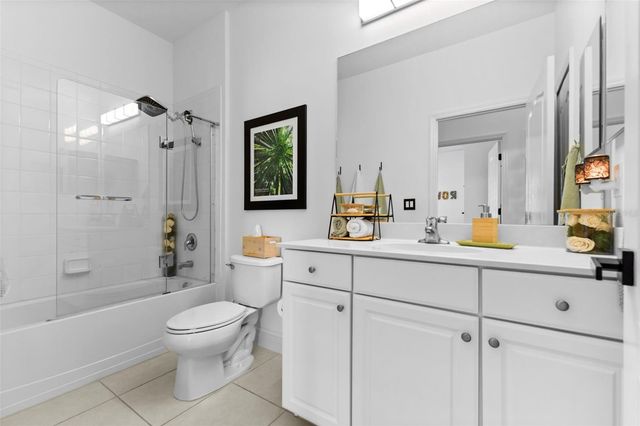 1316 THORNBURY DRIVE, Parrish, FL 34219