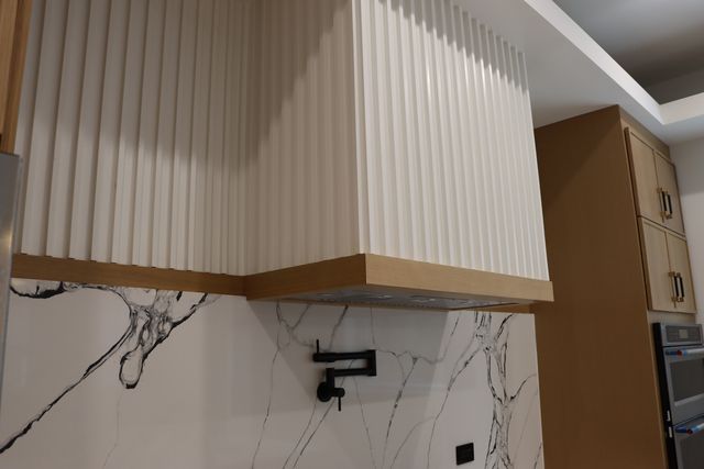 10009 S Beverly Avenue, Chicago, IL 60643