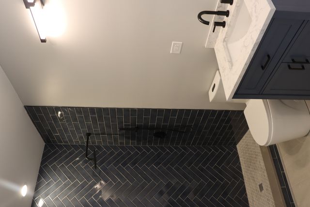 10009 S Beverly Avenue, Chicago, IL 60643