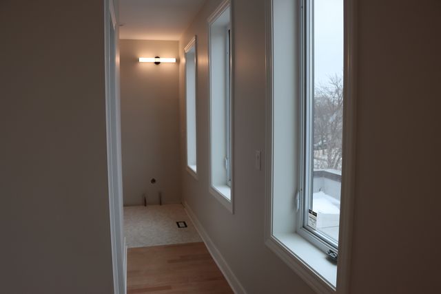 10009 S Beverly Avenue, Chicago, IL 60643