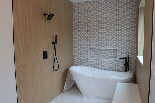 10009 S Beverly Avenue, Chicago, IL 60643