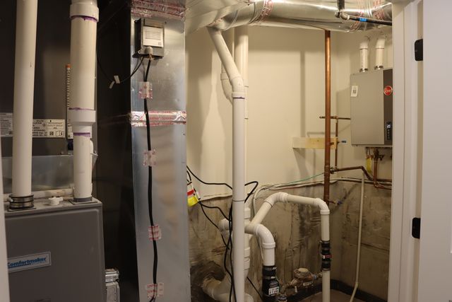 10009 S Beverly Avenue, Chicago, IL 60643