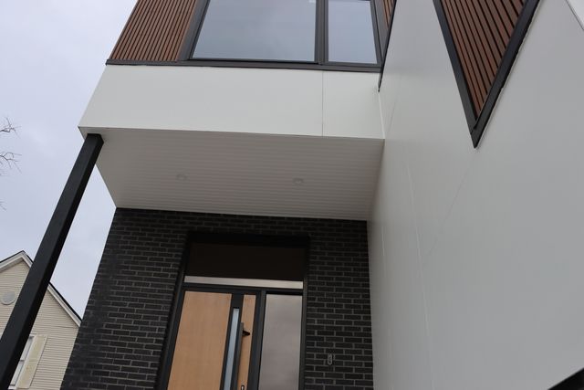 10009 S Beverly Avenue, Chicago, IL 60643