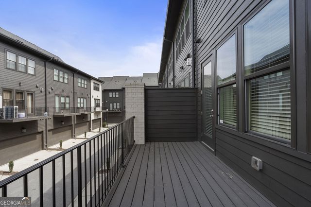 6654 Sterling Drive, Atlanta, GA 30328