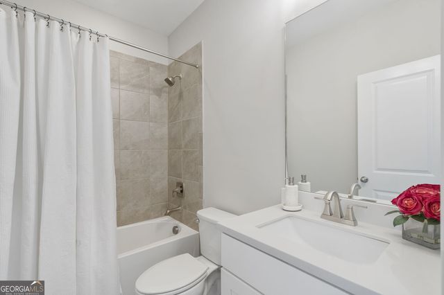 6654 Sterling Drive, Atlanta, GA 30328