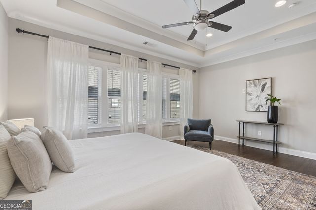 6654 Sterling Drive, Atlanta, GA 30328