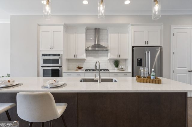 6654 Sterling Drive, Atlanta, GA 30328