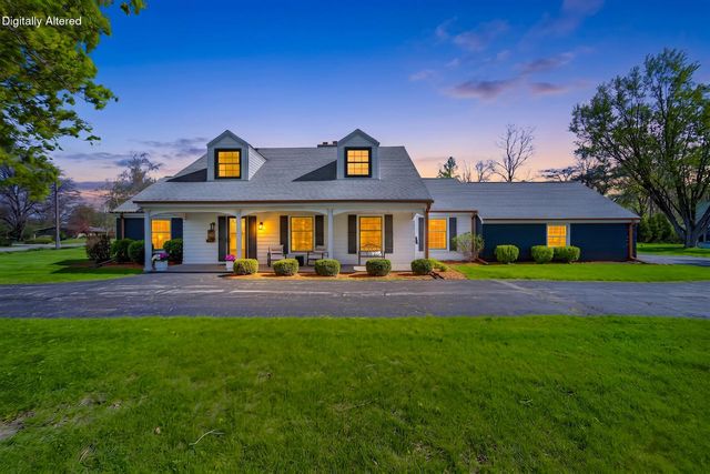1044 Jonathan LANE, Bayside, WI 53217