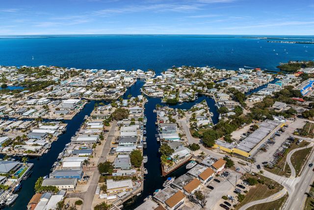 1007 Hialeah Lane, Key Largo, FL 33037