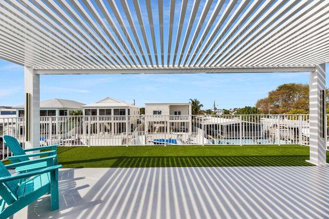 1007 Hialeah Lane, Key Largo, FL 33037