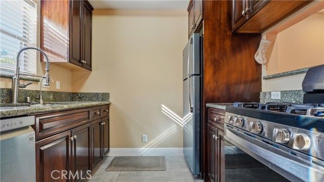 14256 Victory Boulevard 3, Van Nuys (los Angeles), CA 91401