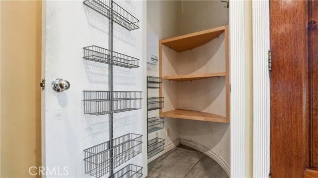 14256 Victory Boulevard 3, Van Nuys (los Angeles), CA 91401