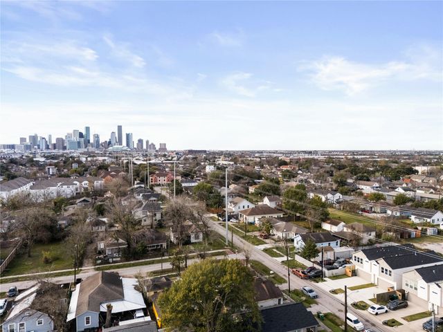4605 Brady Street A, Houston, TX 77011