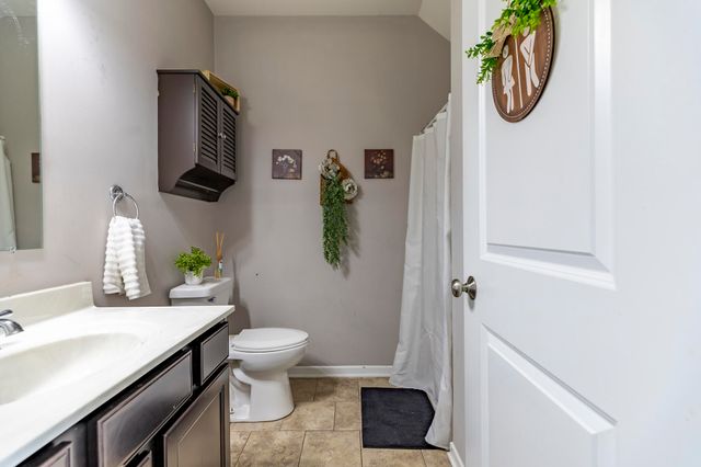11527 Rhode Island Street, Crown Point, IN 46307