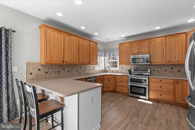 4 DEVONSHIRE DR, Shrewsbury, PA 17361