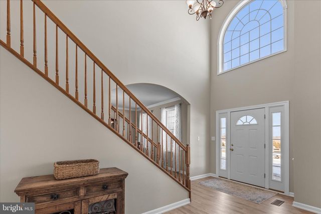 4 DEVONSHIRE DR, Shrewsbury, PA 17361