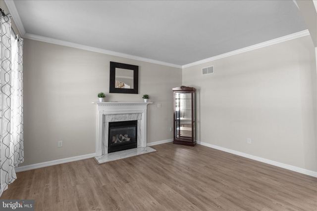 4 DEVONSHIRE DR, Shrewsbury, PA 17361