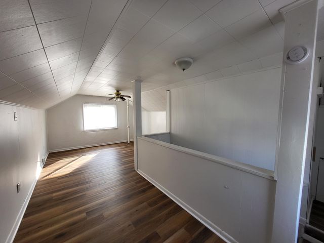 10124 Pelham Road, Taylor, MI 48180