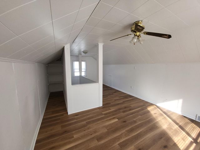 10124 Pelham Road, Taylor, MI 48180