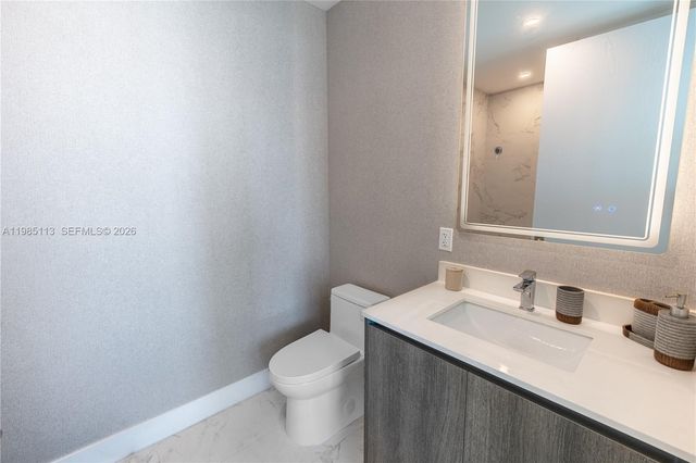 17550 Collins Ave 1202, Sunny Isles Beach, FL 33160