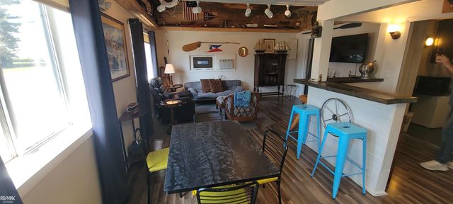 1401 Saint Clair Boulevard, Algonac, MI 48001