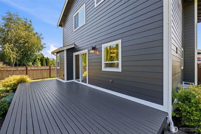 502 Jackson Court, Nooksack, WA 98276
