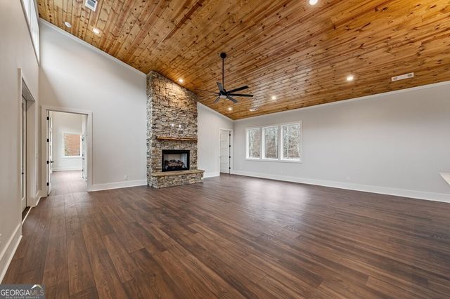 494 Riverbend Manor, Blue Ridge, GA 30513