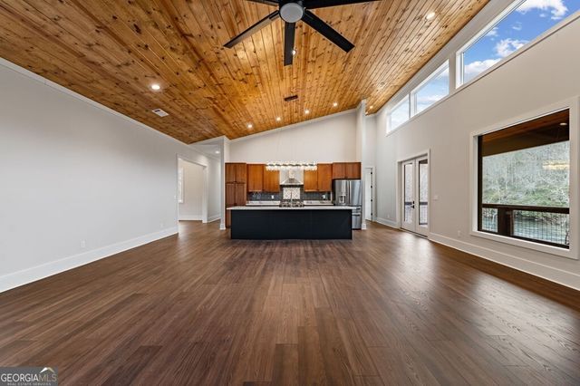 494 Riverbend Manor, Blue Ridge, GA 30513